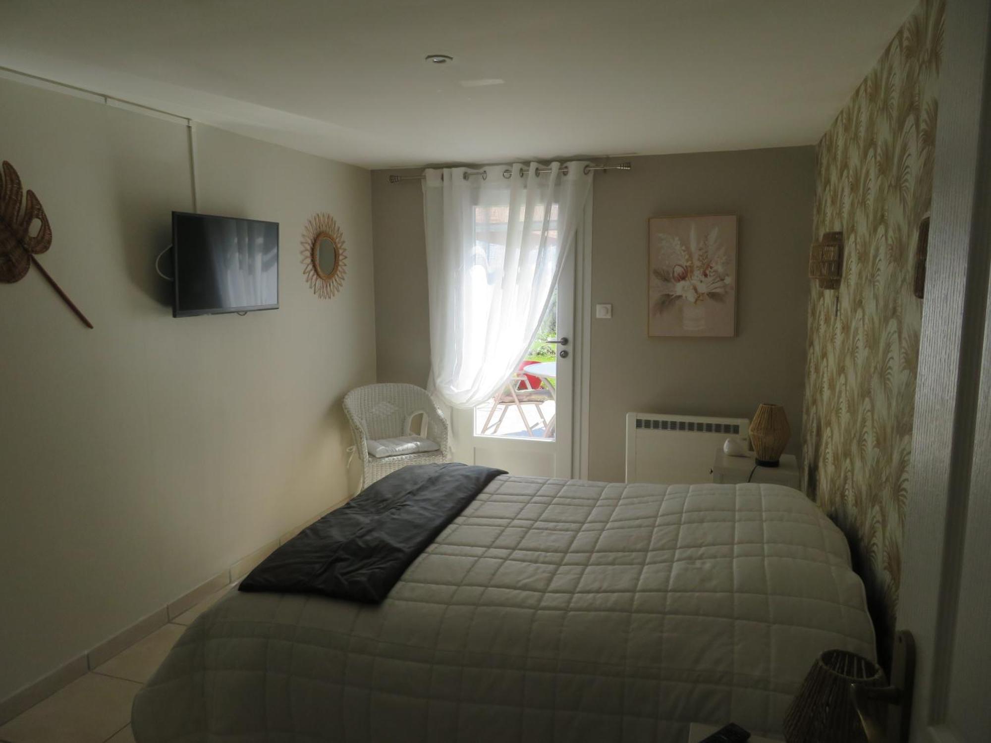 Le Colombie Gouleme Bed & Breakfast Concores Екстериор снимка