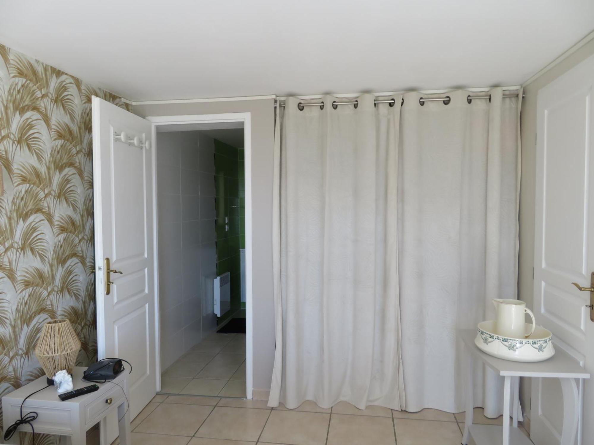 Le Colombie Gouleme Bed & Breakfast Concores Екстериор снимка