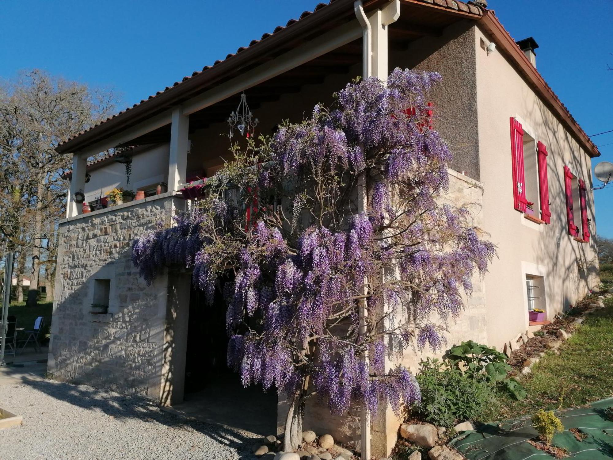 Le Colombie Gouleme Bed & Breakfast Concores Екстериор снимка