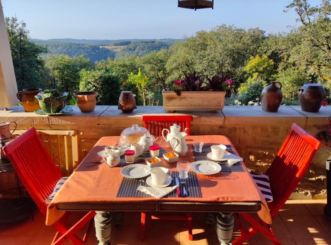 Le Colombie Gouleme Bed & Breakfast Concores Екстериор снимка