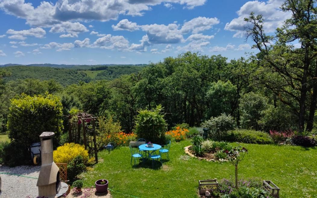 Le Colombie Gouleme Bed & Breakfast Concores Екстериор снимка